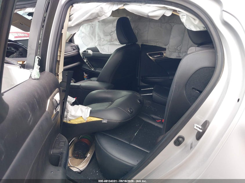 2014 Lexus Ct VIN JTHKD5BH5E2203439 IAAI salvage auction — SIDE, Wait Title, sold $1,300 on 2026-10-05 (photo 8)