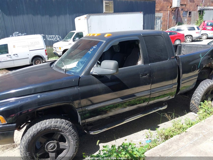 2001 Dodge Ram VIN 1B7KF23641J515386 IAAI salvage auction — REAR END, Salvage - Greater Than 75% (Maryland), sold $825 on 2026-09-27 (photo 2)
