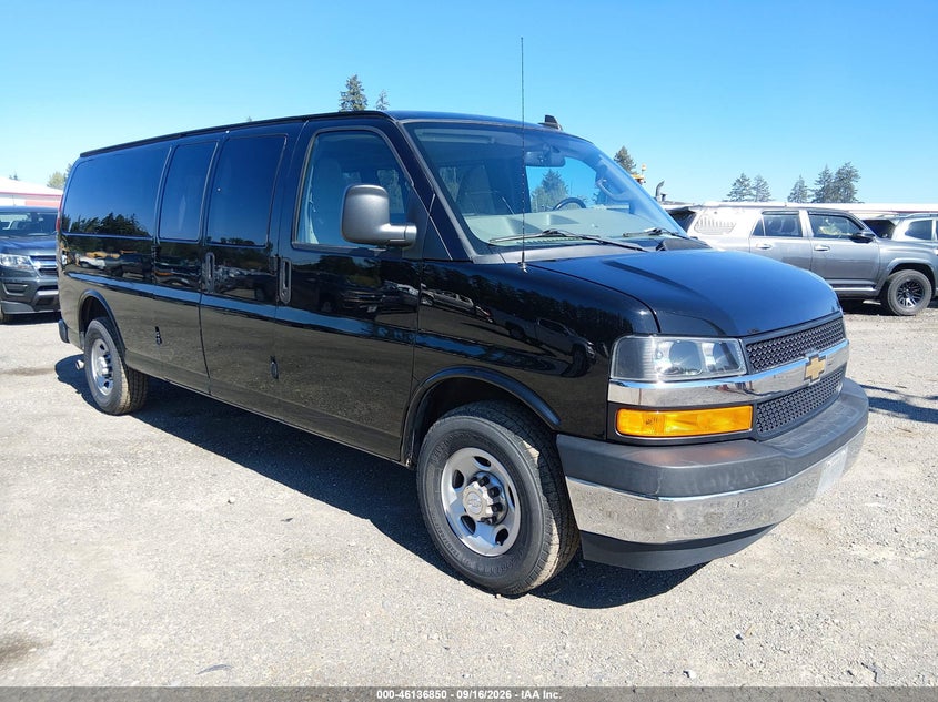 2018 Chevrolet Express 3500 VIN 1GAZGPFG1J1299678 — IAAI salvage auction photo
