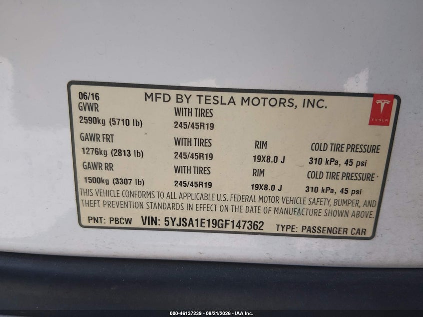 2016 Tesla Model s VIN 5YJSA1E19GF147362 IAAI salvage auction — LEFT SIDE, Salvage (California), sold $2,050 on 2026-09-29 (photo 9)