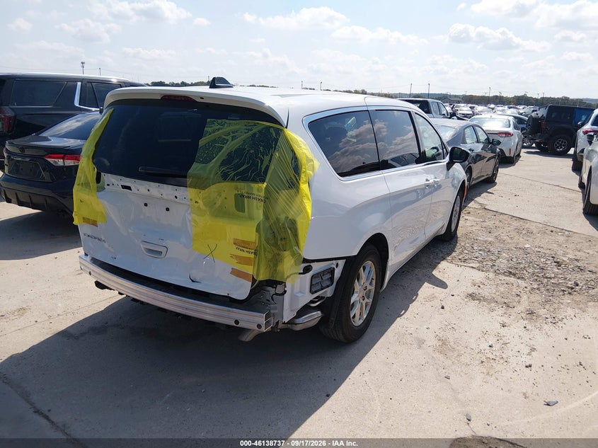 2026 Chrysler Pacifica VIN 2C4RC1BG6TR276515 IAAI salvage auction — REAR END, Salvage Title, sold $17,500 on 2026-10-04 (photo 4)