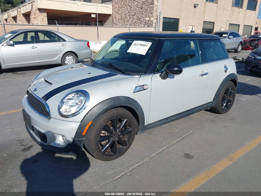 2012 Mini VIN WMWSV3C50CT385319 IAAI salvage auction — MECHANICAL, Wait Title, sold $1,100 on 2026-09-28 (photo 2)