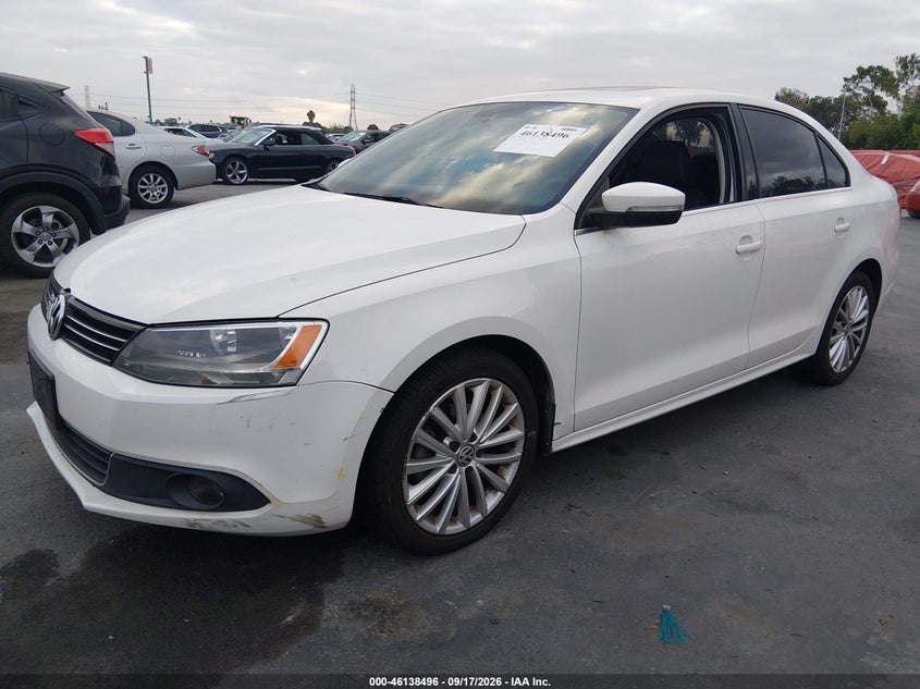 2013 Volkswagen Jetta VIN 3VWLP7AJ2DM402157 IAAI salvage auction — NORMAL WEAR, Clear - Dealer Only (California), sold $1,250 on 2026-09-29 (photo 2)