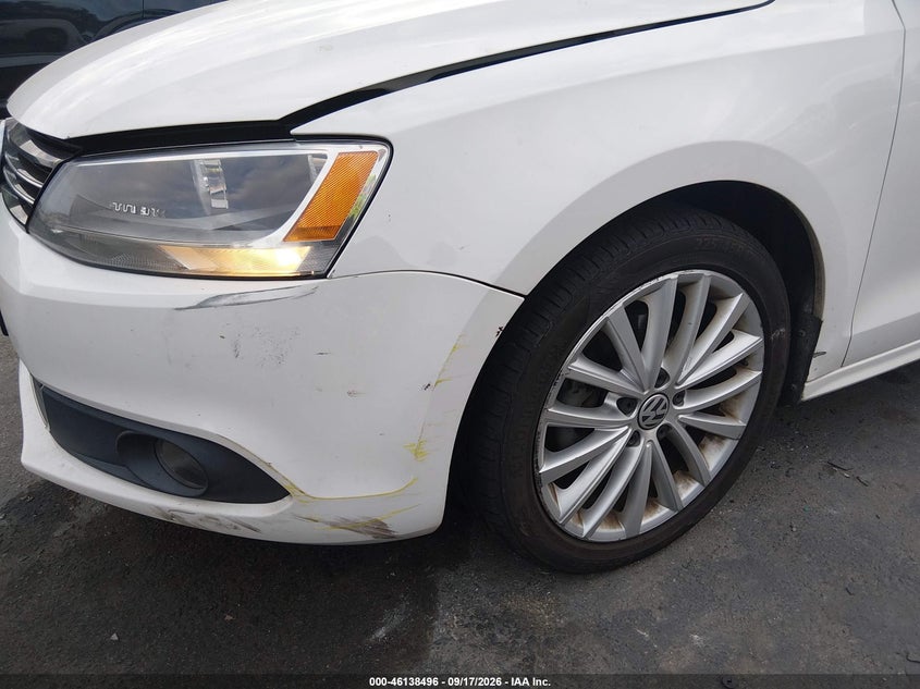 2013 Volkswagen Jetta VIN 3VWLP7AJ2DM402157 IAAI salvage auction — NORMAL WEAR, Clear - Dealer Only (California), sold $1,250 on 2026-09-29 (photo 6)