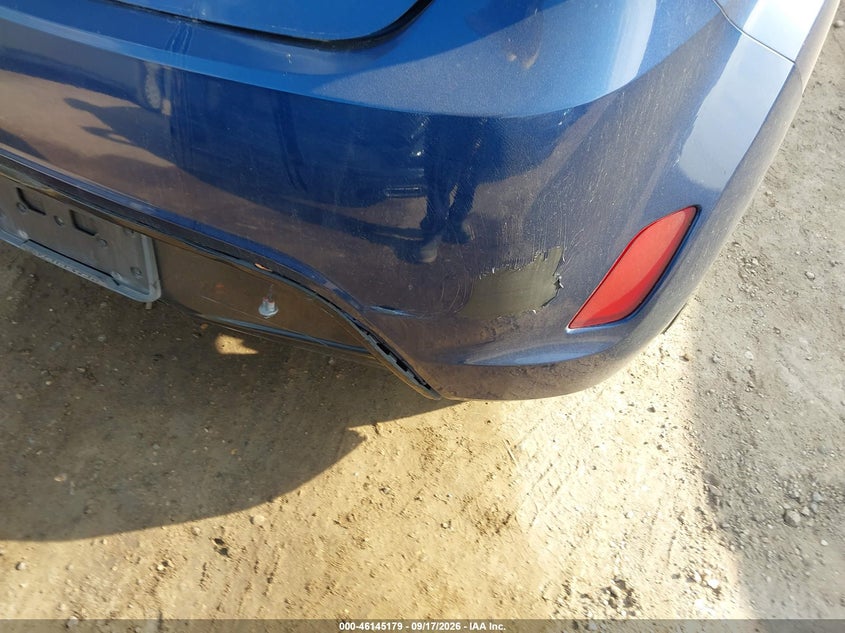 2017 Hyundai Veloster VIN KMHTC6AD7HU323230 IAAI salvage auction — NORMAL WEAR, Original (Texas), sold $1,000 on 2026-09-28 (photo 6)