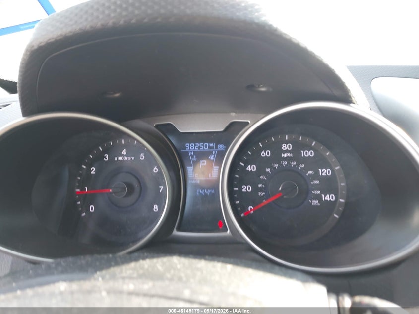 2017 Hyundai Veloster VIN KMHTC6AD7HU323230 IAAI salvage auction — NORMAL WEAR, Original (Texas), sold $1,000 on 2026-09-28 (photo 7)