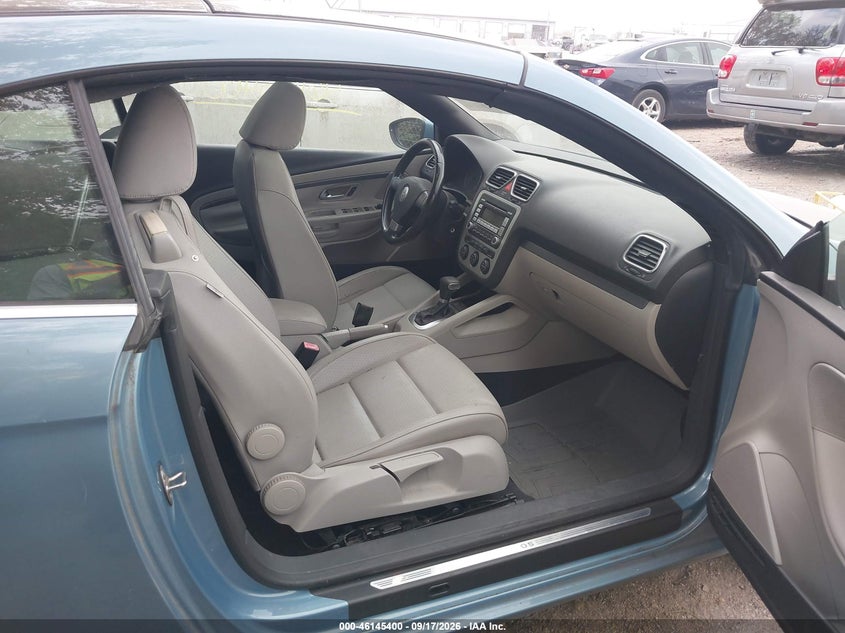 2009 Volkswagen Eos VIN WVWBA71F99V018580 IAAI salvage auction — NORMAL WEAR, Clear (Indiana), sold $375 on 2026-09-25 (photo 5)