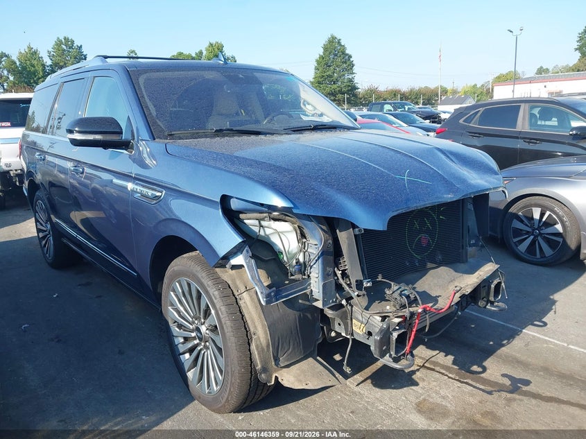 2019 Lincoln Navigator VIN 5LMJJ2LT8KEL07935 — IAAI salvage auction photo