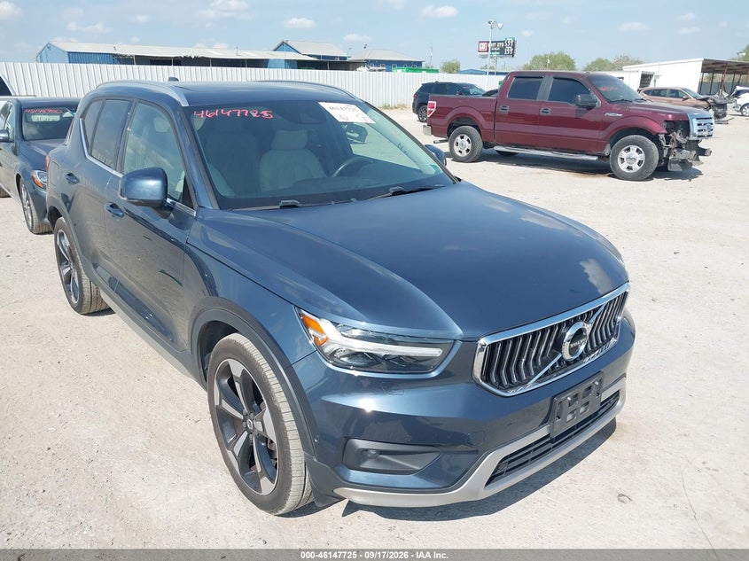 2019 Volvo Xc40 VIN YV4AC2HL0K2053078 IAAI salvage auction — NORMAL WEAR, Clear (Virginia), sold $7,350 on 2026-09-30 (photo 1)