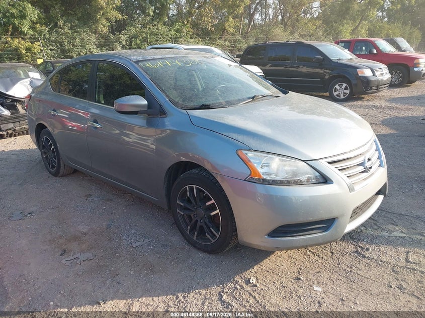 2013 Nissan Sentra VIN 3N1AB7AP1DL561676 IAAI salvage auction — NORMAL WEAR, Clear (Indiana), sold $475 on 2026-09-30 (photo 1)