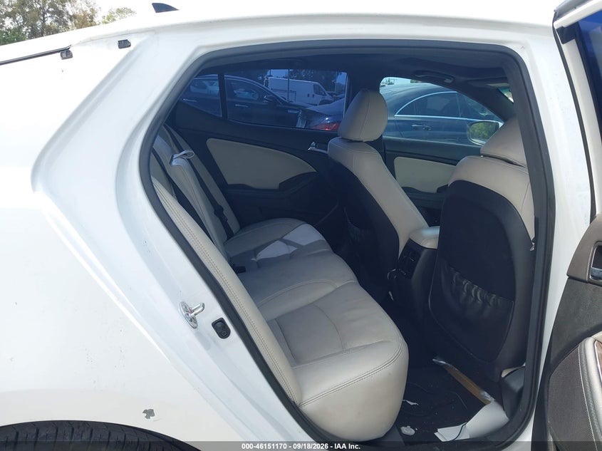 2013 Kia Optima VIN 5XXGR4A67DG163876 IAAI salvage auction — NORMAL WEAR, Wait Title, sold $425 on 2026-10-07 (photo 8)