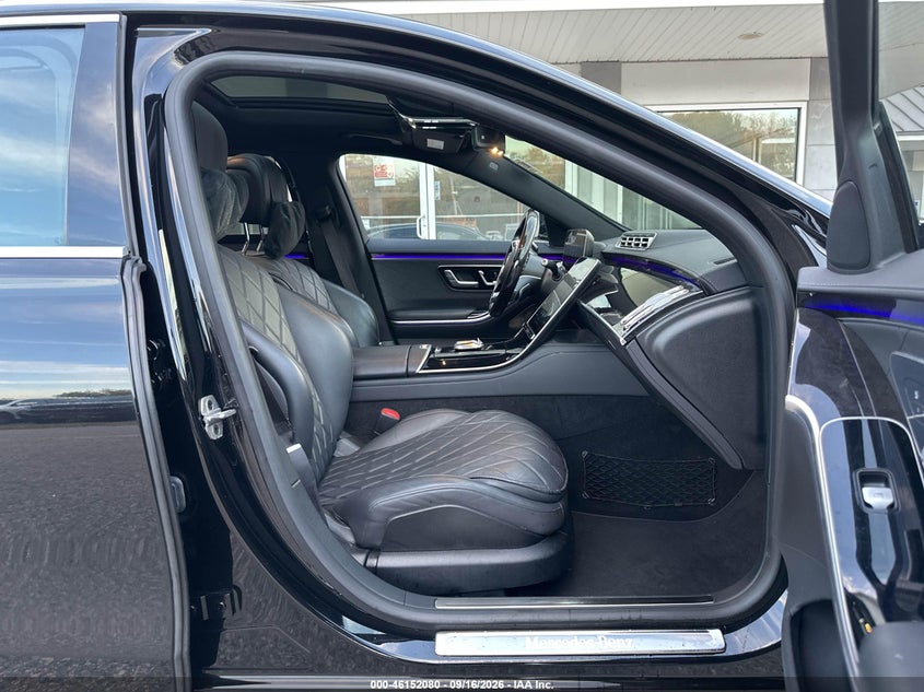 2021 Mercedes-benz S class VIN W1K6G7GB6MA051031 IAAI salvage auction — NORMAL WEAR, Clear (Massachusetts), sold $39,200 on 2026-10-07 (photo 5)