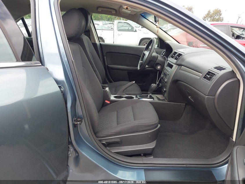 2012 Ford Fusion VIN 3FAHP0HG0CR397171 IAAI salvage auction — FRONT END, Wait Title, sold $325 on 2026-09-29 (photo 5)