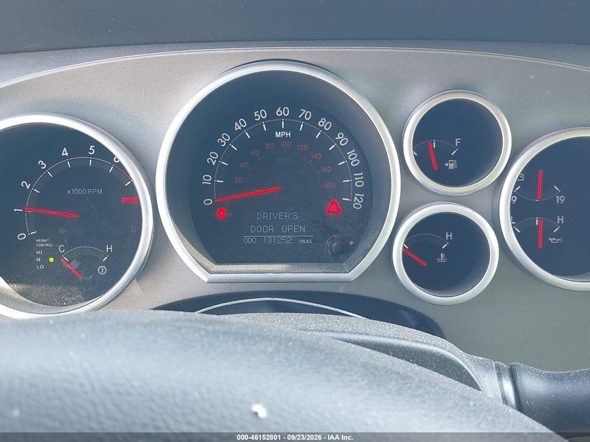 2012 Toyota Sequoia VIN 5TDYY5G19CS038321 IAAI salvage auction — NORMAL WEAR, Original (Texas), sold $10,700 on 2026-10-06 (photo 7)