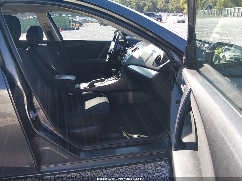 2012 Mazda 3 VIN JM1BL1L76C1656393 IAAI salvage auction — NORMAL WEAR, Clear (Alabama), sold $350 on 2026-10-12 (photo 5)