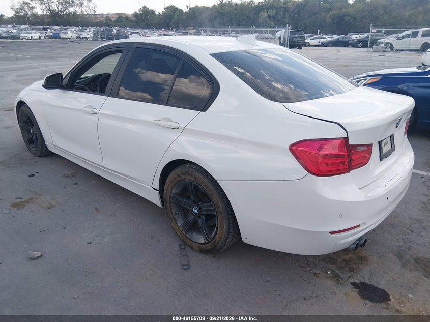 2015 BMW 3er VIN WBA3C1C51FK120871 IAAI salvage auction — UNKNOWN, Salvage (Tennessee), sold $1,600 on 2026-10-05 (photo 3)