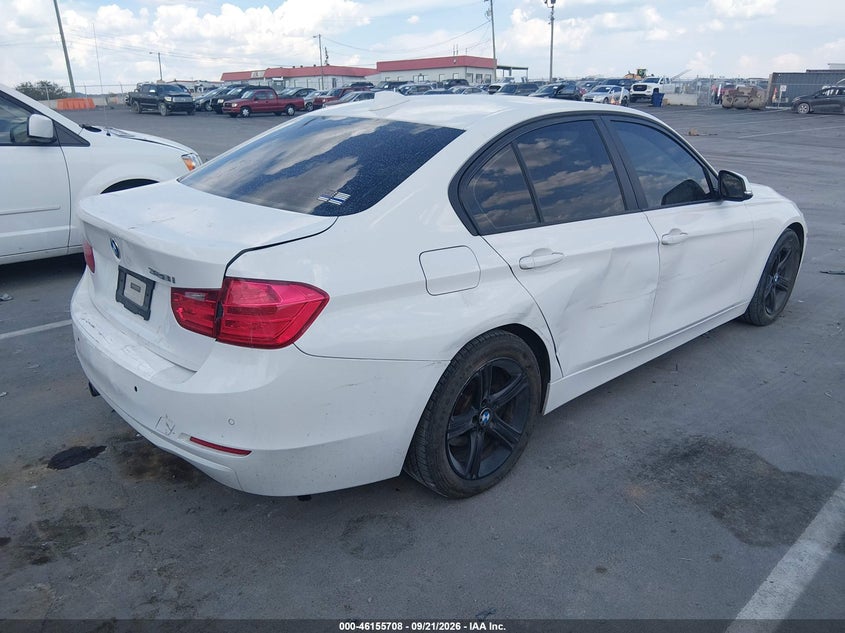 2015 BMW 3er VIN WBA3C1C51FK120871 IAAI salvage auction — UNKNOWN, Salvage (Tennessee), sold $1,600 on 2026-10-05 (photo 4)