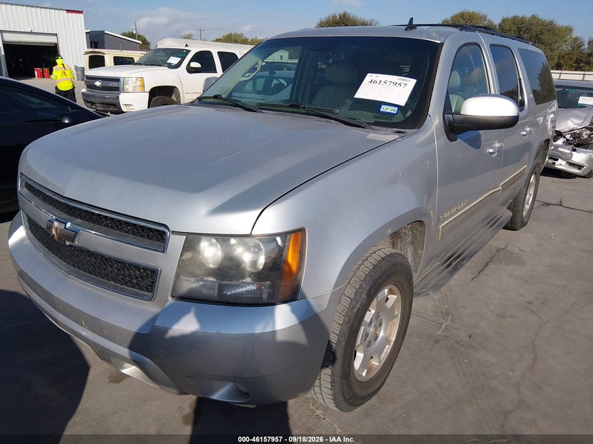 2011 Chevrolet Suburban VIN 1GNSCJE09BR161225 IAAI salvage auction — NORMAL WEAR, Original (Texas), sold $1,775 on 2026-10-06 (photo 2)