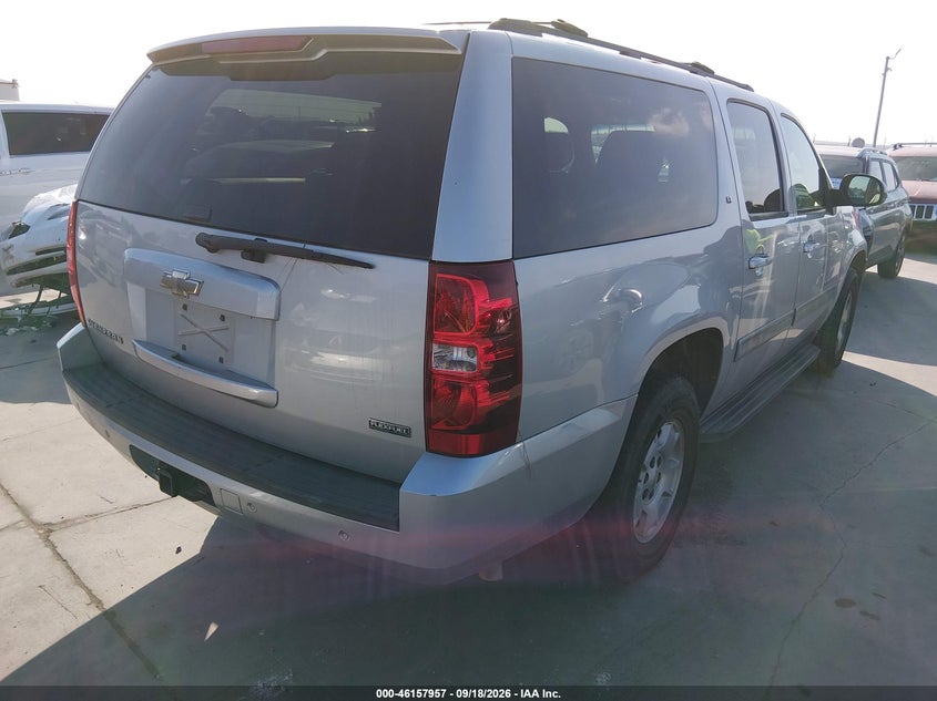 2011 Chevrolet Suburban VIN 1GNSCJE09BR161225 IAAI salvage auction — NORMAL WEAR, Original (Texas), sold $1,775 on 2026-10-06 (photo 4)