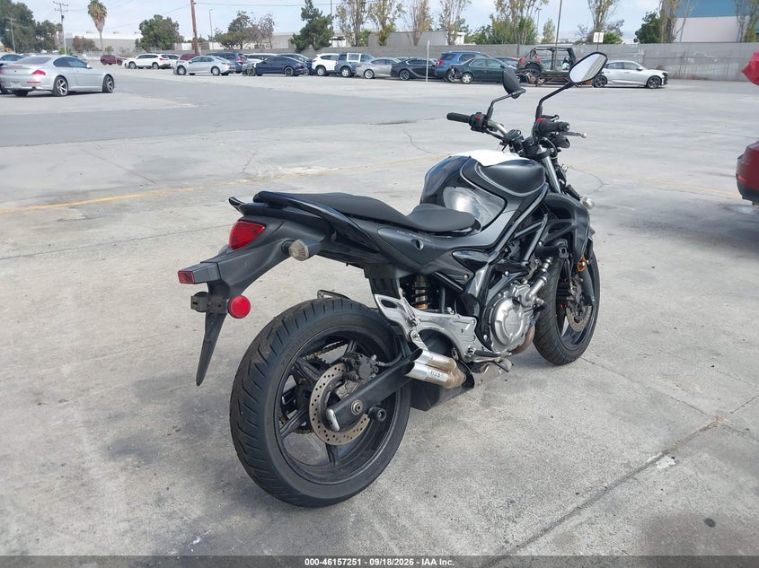 2013 Suzuki Sv VIN JS1VP55A1D2100256 IAAI salvage auction — FRONT END, Wait Title, sold $0 on 2026-10-15 (photo 4)