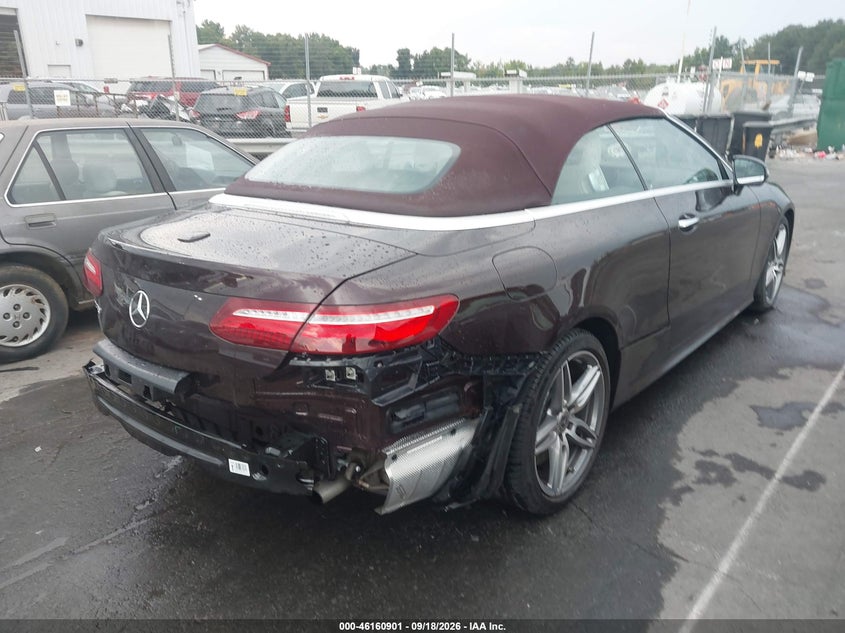 2019 Mercedes-benz E-klasse VIN WDD1K6HB8KF100828 IAAI salvage auction — REAR END, Rebuildable (Florida), sold $17,300 on 2026-10-07 (photo 4)
