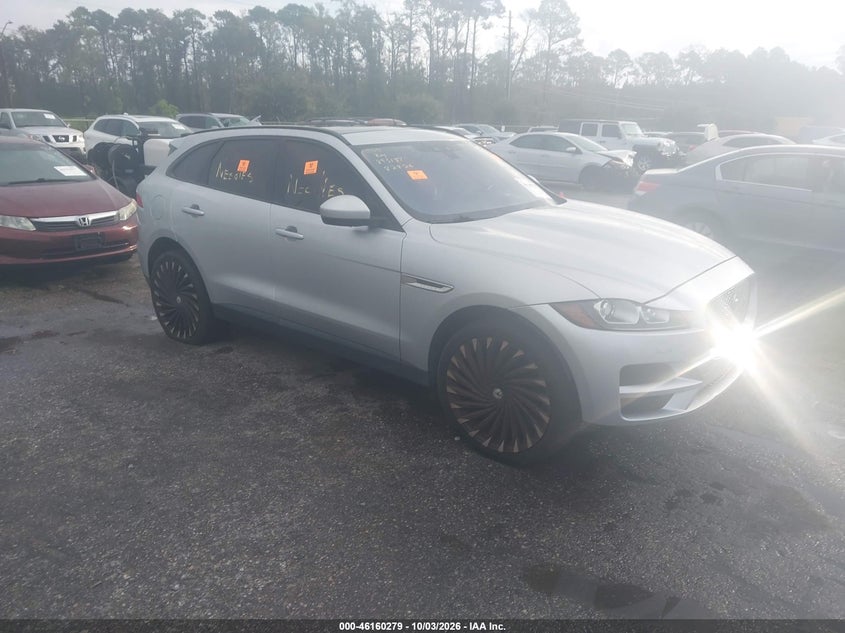 2017 Jaguar F-pace VIN SADCJ2BV9HA895187 IAAI salvage auction — REPOSSESSION, Clear (Georgia), sold $2,125 on 2026-10-20 (photo 1)