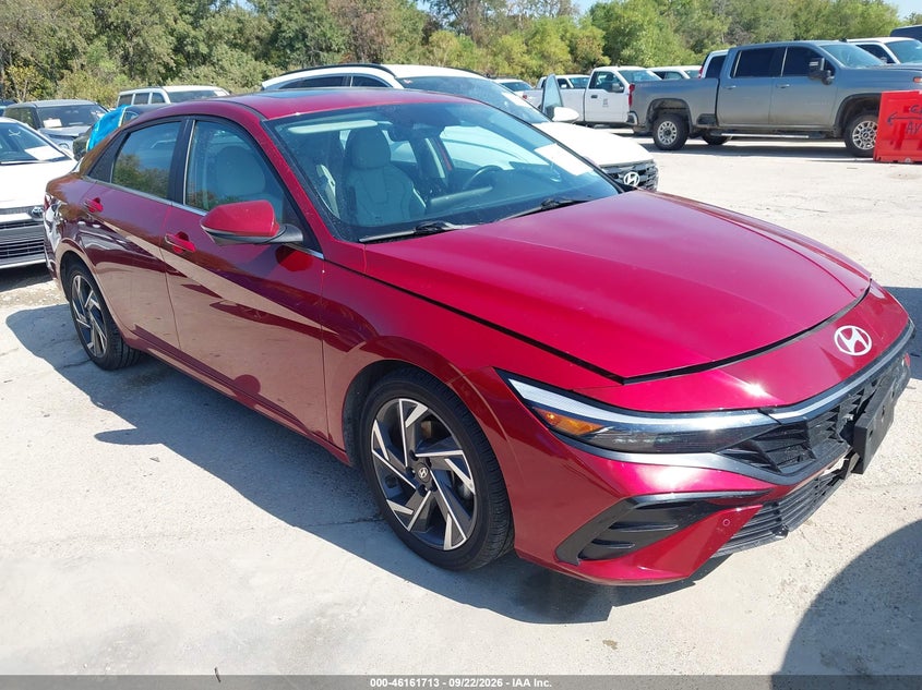 2024 Hyundai Elantra VIN KMHLP4DG7RU814302 — IAAI salvage auction photo