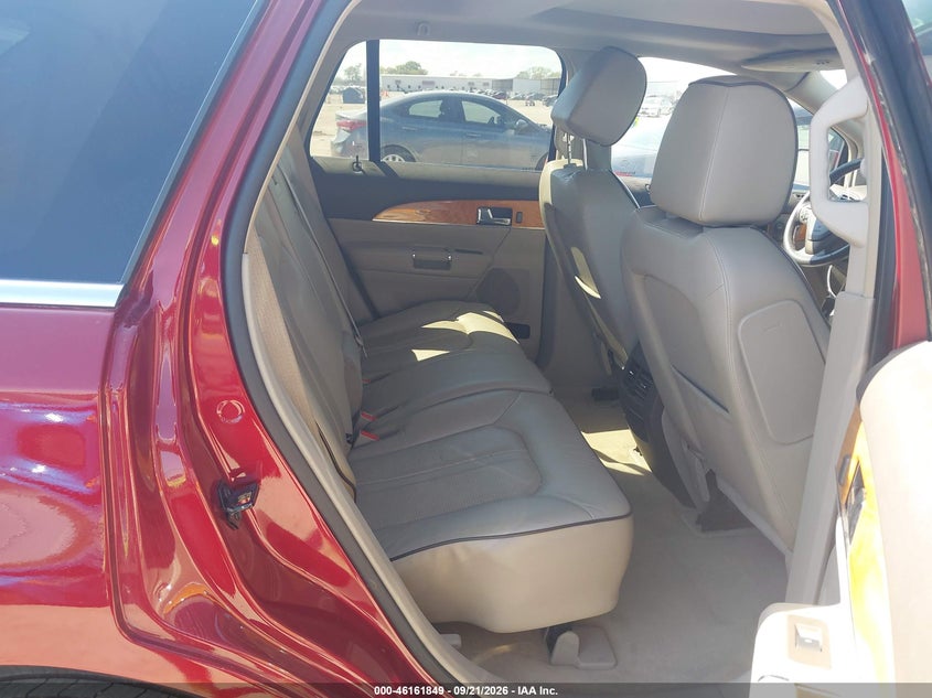 2013 Lincoln Mkx VIN 2LMDJ6JK8DBL25291 IAAI salvage auction — LEFT FRONT, Salvage (Texas), sold $800 on 2026-10-07 (photo 8)