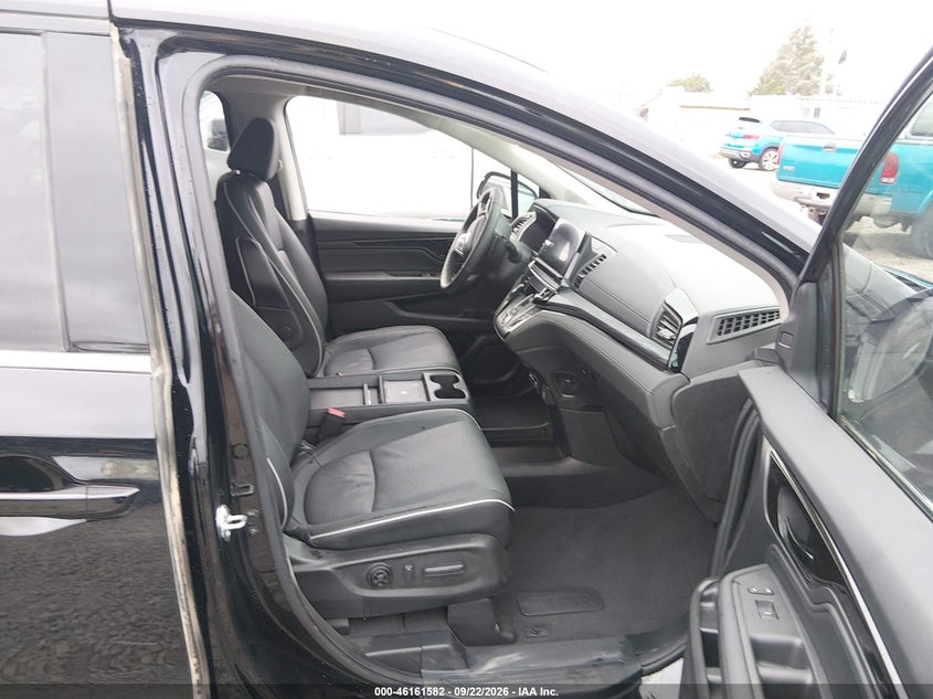 2026 Honda Odyssey VIN 5FNRL6H98TB066029 IAAI salvage auction — NORMAL WEAR, Enterprise Vehicles Clear Only (Oregon), sold $33,000 on 2026-09-30 (photo 5)