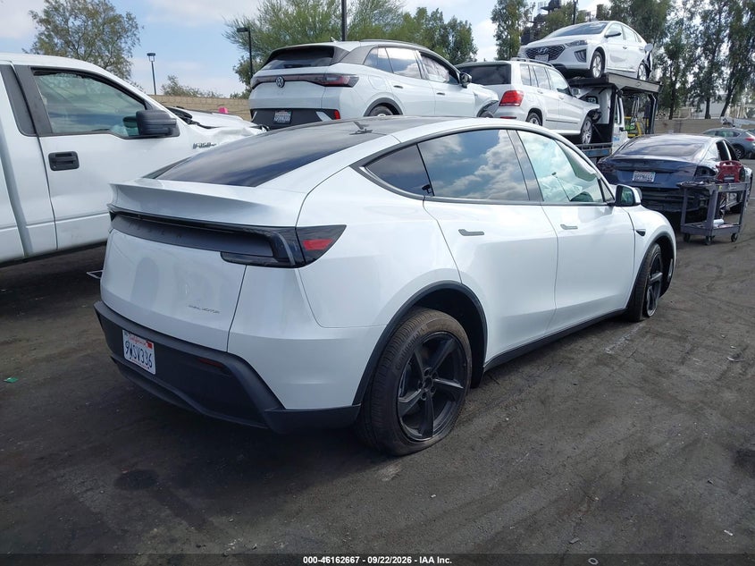 2026 Tesla Model y VIN 7SAYGDEE0TF462965 IAAI salvage auction — FRONT END, Salvage Title, sold $17,700 on 2026-10-23 (photo 4)