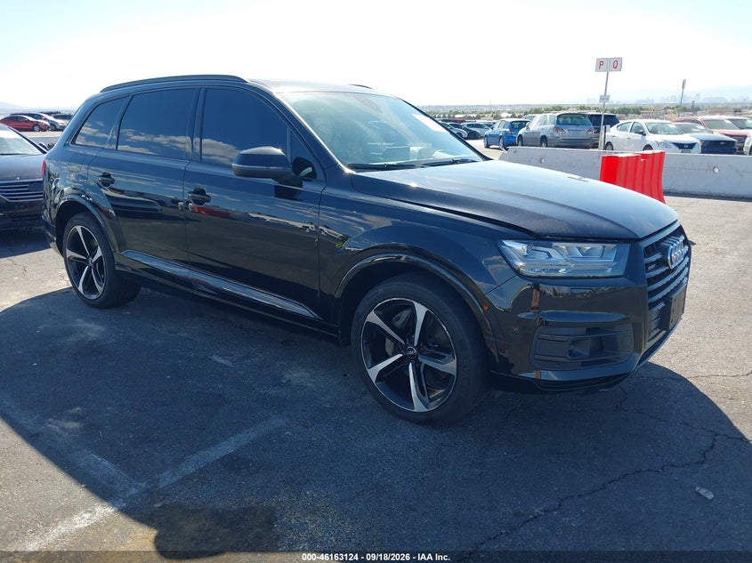 2019 Audi Q7 VIN WA1VAAF75KD035832 — IAAI salvage auction photo