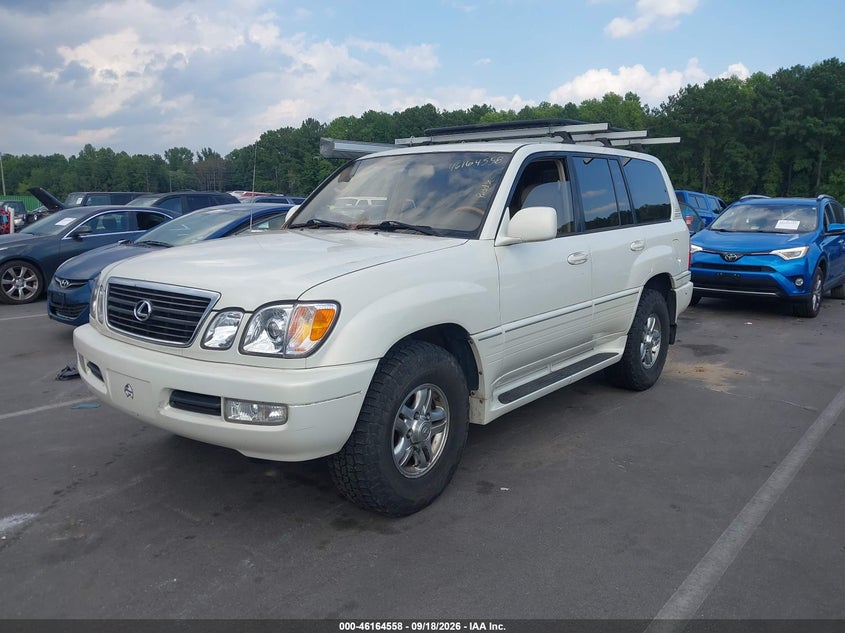 2001 Lexus Lx 470 VIN JTJHT00W413502800 IAAI salvage auction — NORMAL WEAR, Clear (North Carolina), sold $3,350 on 2026-10-02 (photo 2)