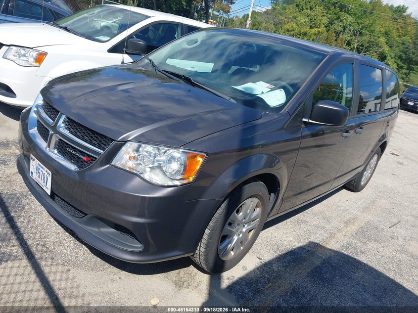 2019 Dodge Grand caravan VIN 2C4RDGBGXKR509164 IAAI salvage auction — NORMAL WEAR, SF97 (Rhode Island), sold $13,750 on 2026-10-05 (photo 2)