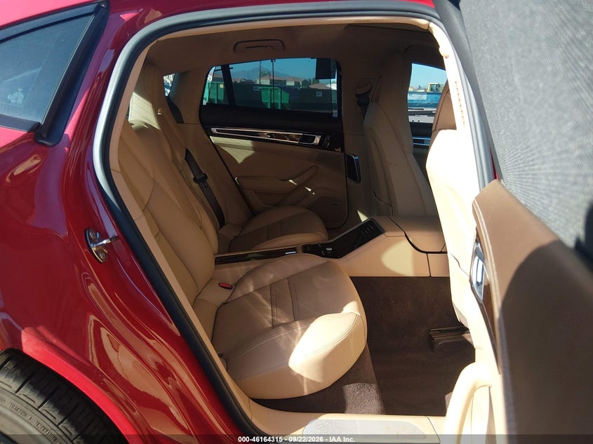 2018 Porsche Panamera VIN WP0AB2A70JL134500 IAAI salvage auction — FRONT END, Clear (Arizona), sold $32,500 on 2026-10-06 (photo 8)