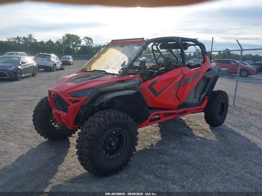 2020 Polaris Rzr VIN 3NSR4B925LG825252 IAAI salvage auction — RIGHT SIDE, Clear (Florida), sold $6,500 on 2026-10-11 (photo 2)