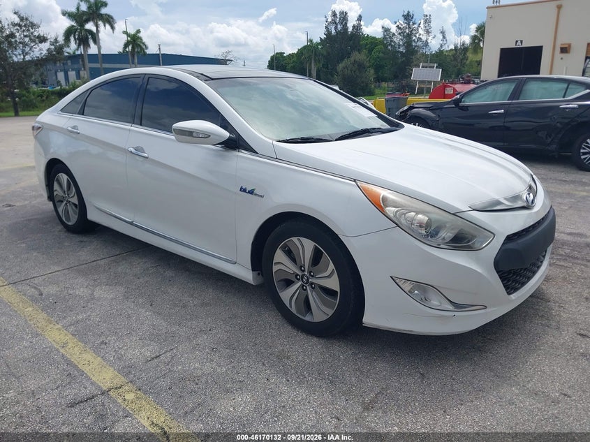 2014 Hyundai Sonata VIN KMHEC4A49EA116011 IAAI salvage auction — NORMAL WEAR, Clear (Florida), sold $25 on 2026-09-28 (photo 1)