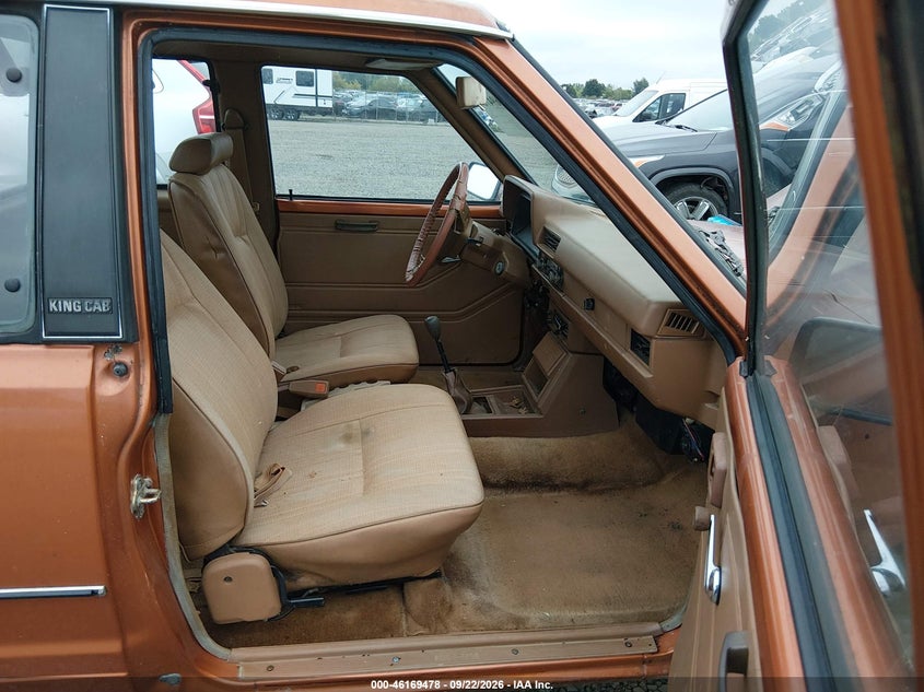 1984 Datsun 720 VIN JN6ND06S8EW014264 IAAI salvage auction — NORMAL WEAR, Clear - Public Restricted (Oregon), sold $1,400 on 2026-09-28 (photo 5)