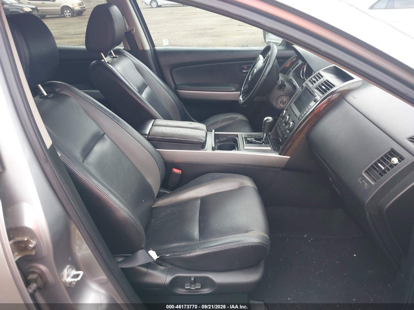 2012 Mazda Cx-9 VIN JM3TB3DV6C0341574 IAAI salvage auction — NORMAL WEAR, Clear (Maryland), sold $300 on 2026-10-03 (photo 5)