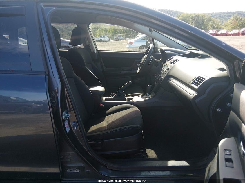 2014 Subaru Xv crosstrek VIN JF2GPACC5E8345055 IAAI salvage auction — NORMAL WEAR, Clear (New Jersey), sold $1,200 on 2026-10-11 (photo 5)