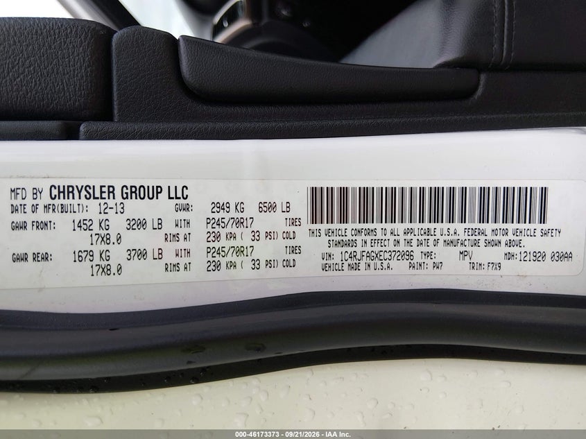 2014 Jeep Grand cherokee VIN 1C4RJFAGXEC372096 IAAI salvage auction — NORMAL WEAR, Clear (Pennsylvania), sold $1,300 on 2026-09-27 (photo 9)