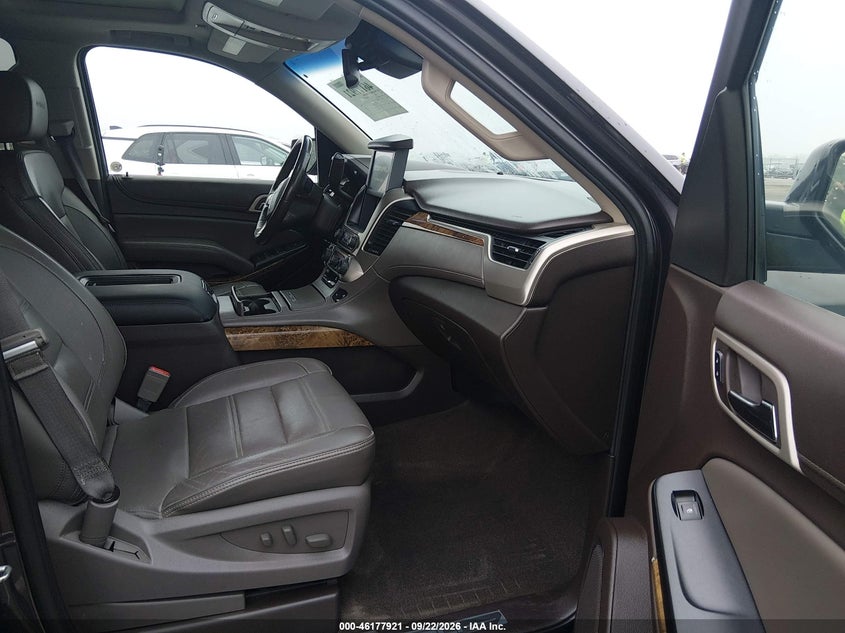 2016 Gmc Yukon VIN 1GKS2HKJ4GR155278 IAAI salvage auction — HAIL, Salvage Title, sold $8,500 on 2026-10-14 (photo 5)