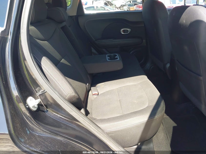 2014 Kia Soul VIN KNDJN2A23E7039326 IAAI salvage auction — NORMAL WEAR, Clear-Dealer Only (North Carolina), sold $275 on 2026-10-04 (photo 8)