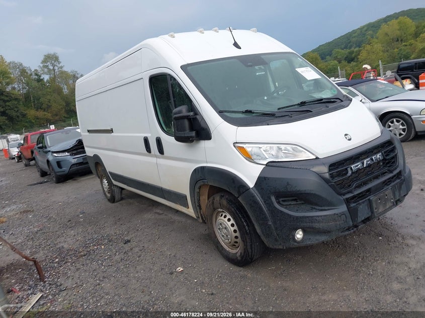 2025 Ram Promaster city VIN 3C6MRVHG0SE550225 — IAAI salvage auction photo