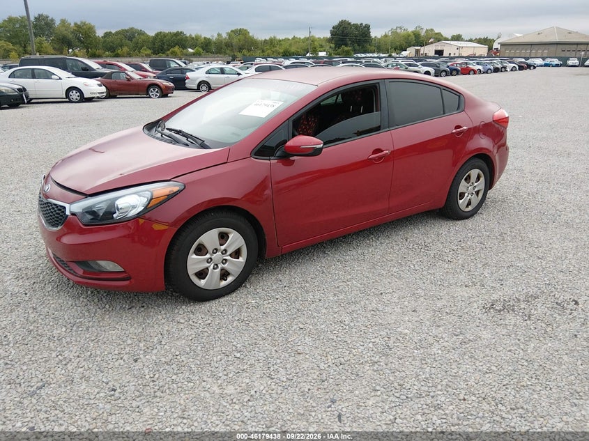 2015 Kia Forte VIN KNAFX4A6XF5435214 IAAI salvage auction — NORMAL WEAR, Original (Kentucky), sold $625 on 2026-10-22 (photo 2)