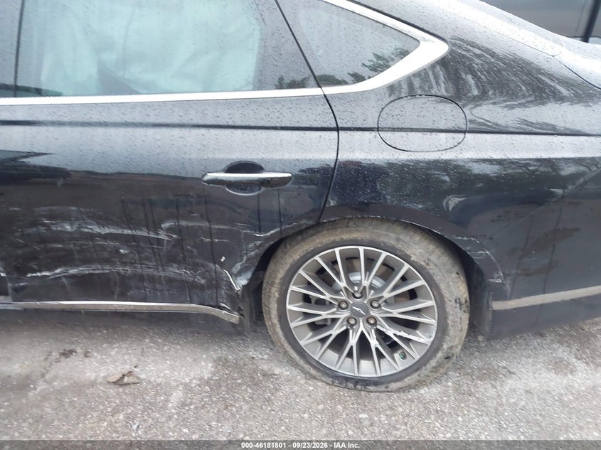 2021 Genesis G80 VIN KMTGB4SC2MU049336 IAAI salvage auction — SIDE, Salvage Title, sold $7,700 on 2026-10-10 (photo 6)