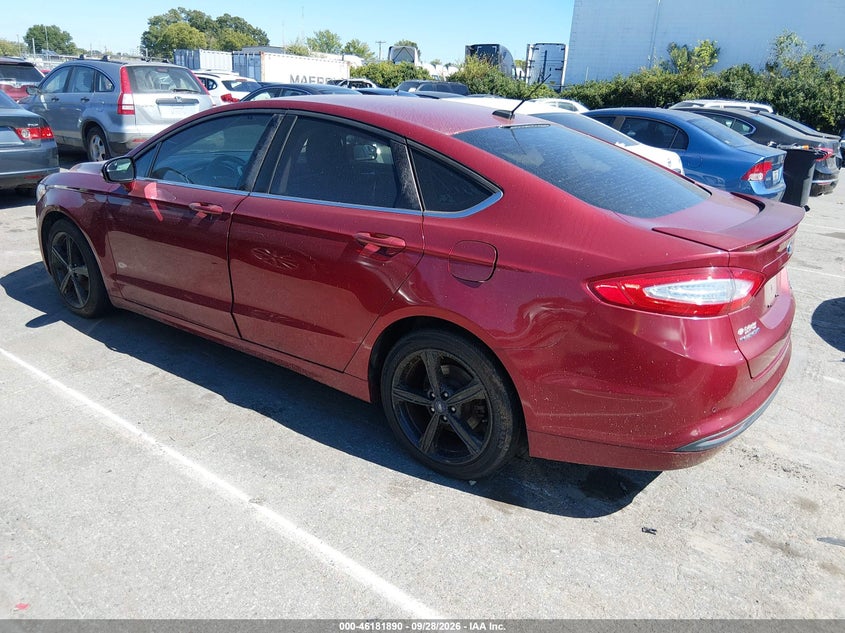 2016 Ford Fusion VIN 3FA6P0HD4GR194383 IAAI salvage auction — NORMAL WEAR, Clear (Florida), sold $250 on 2026-10-19 (photo 3)