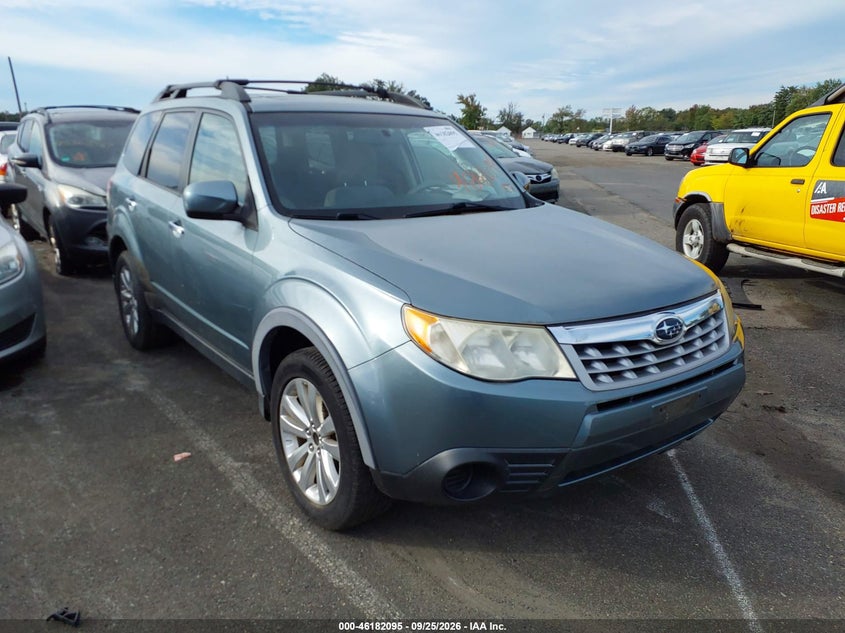 2011 Subaru Forester VIN JF2SHADC4BH727871 IAAI salvage auction — FRONT & REAR, Clear (New Jersey), sold $775 on 2026-10-05 (photo 1)