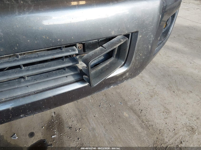 2016 Toyota Sequoia VIN 5TDDY5G12GS136644 IAAI salvage auction — UNDERCARRIAGE, Salvage Title, sold $6,600 on 2026-10-10 (photo 6)
