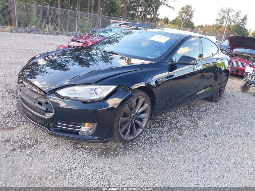 2015 Tesla Model s VIN 5YJSA1V44FF097964 IAAI salvage auction — FRONT END, Salvage Title, sold $5,000 on 2026-10-04 (photo 2)