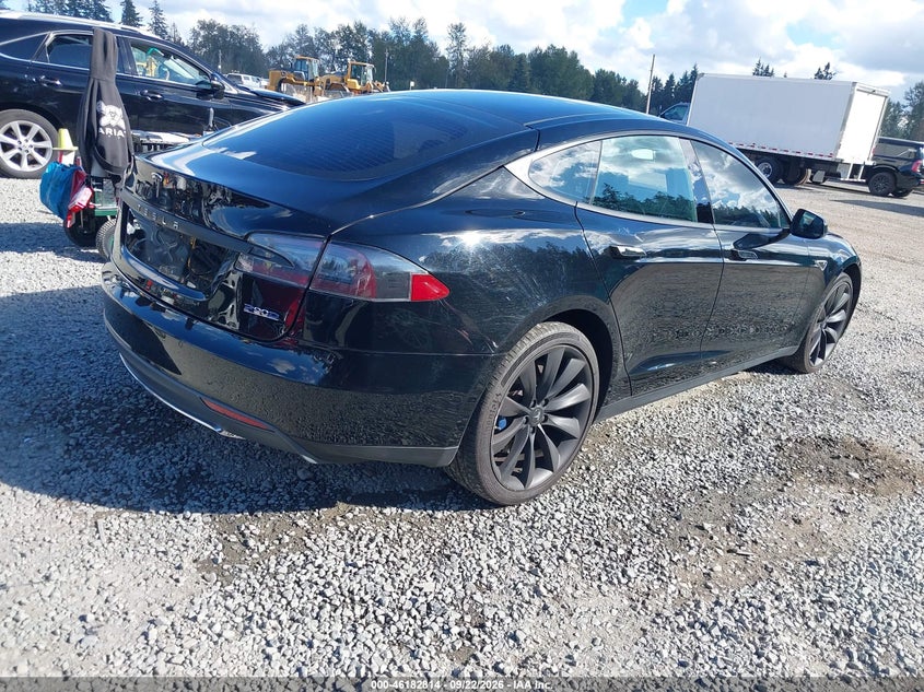 2015 Tesla Model s VIN 5YJSA1V44FF097964 IAAI salvage auction — FRONT END, Salvage Title, sold $5,000 on 2026-10-04 (photo 4)